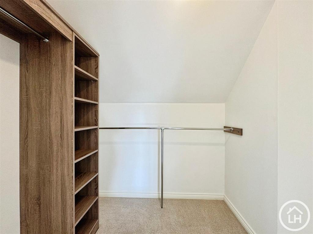 Walk In Wardrobe