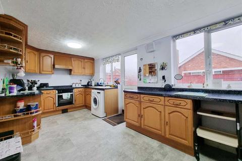 undefined, Ruskington NG34