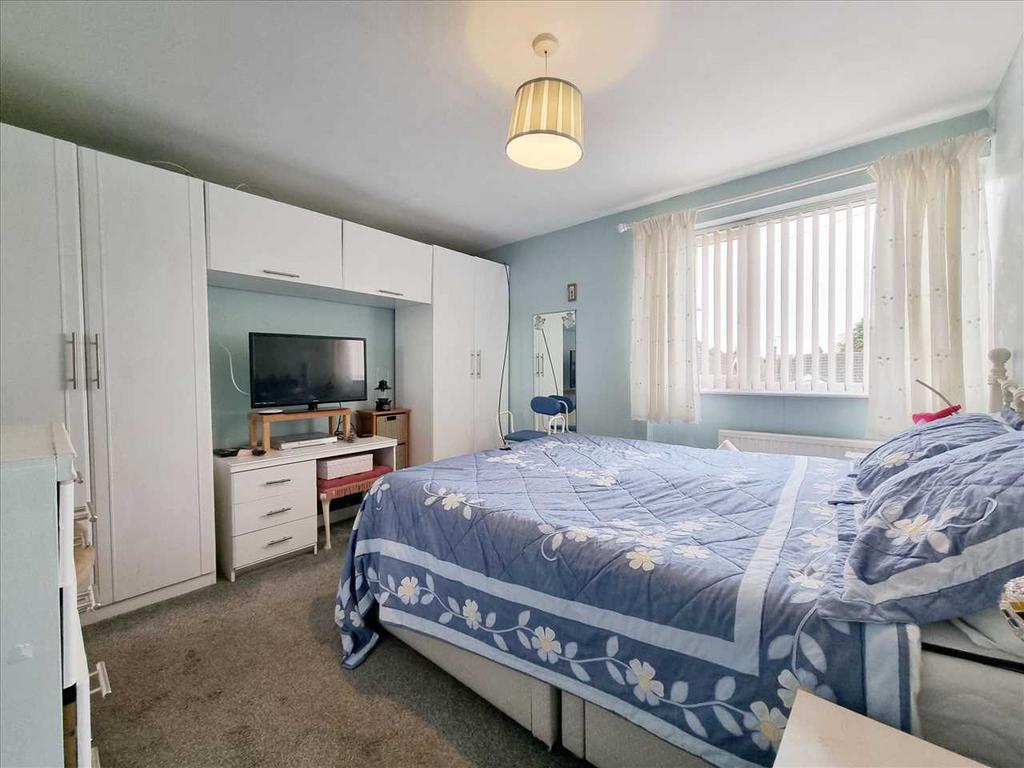 Bedroom 1: