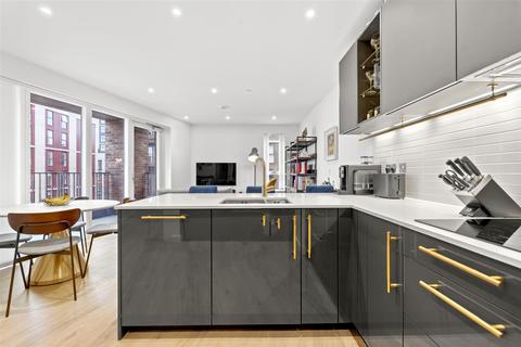 2 bedroom apartment for sale, Alington House, Alexandra Gate, N8