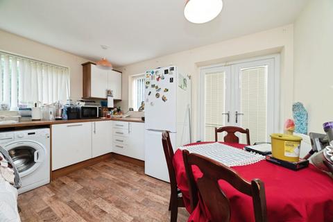 undefined, Lawson Avenue, Cottingham HU16