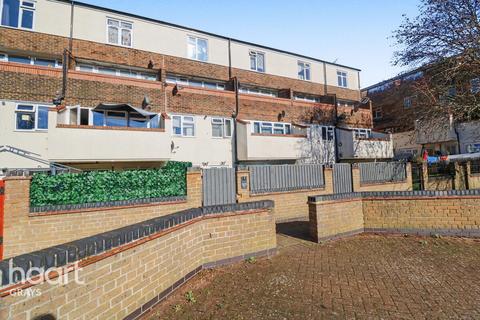 undefined, Centurion Way, Purfleet