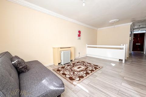 2 bedroom apartment for sale, Collingwood Court, Washington NE37