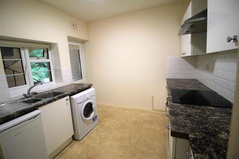 2 bedroom apartment to rent, Hulse Road, Southampton
