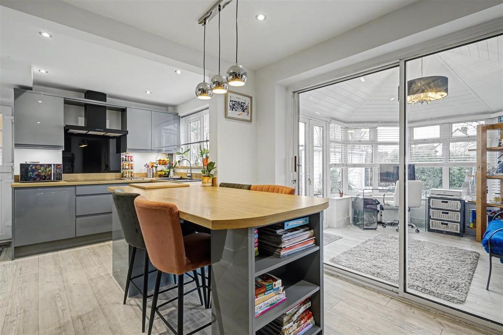 Dining Kitchen