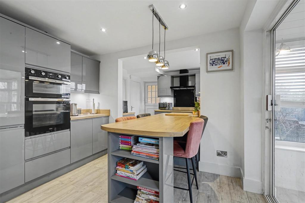 Dining Kitchen