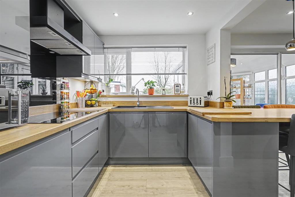 Dining Kitchen