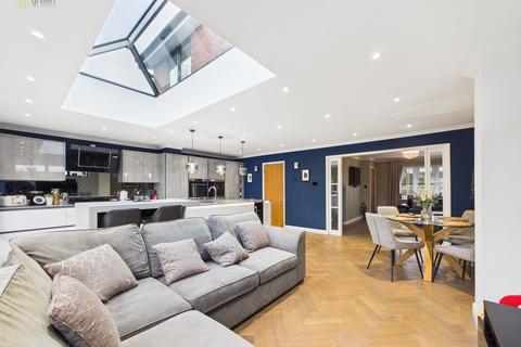 undefined, The Riddings, Walmley, Sutton Coldfield. B76 1RW