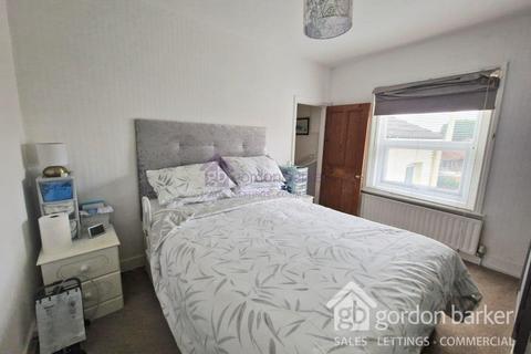 3 bedroom terraced house for sale, Portfield Road, Christchurch, Dorset