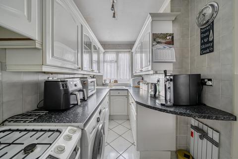 4 bedroom maisonette for sale, Errol Gardens, Hayes, UB4