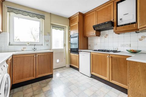3 bedroom chalet for sale, NUTCROFT GROVE, FETCHAM, KT22