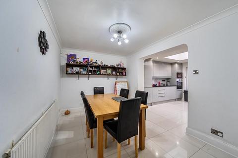 undefined, Westleigh Gardens, Edgware HA8