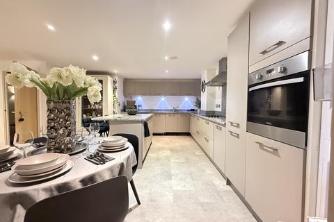 undefined, Sapphire Court, Southampton, SO14