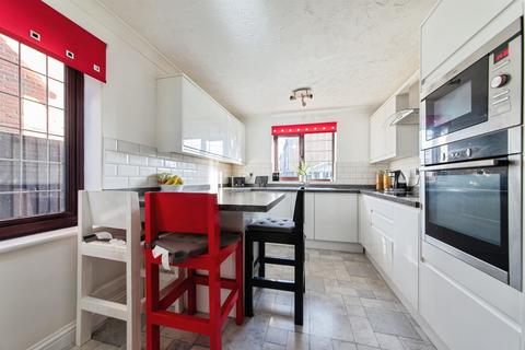 4 bedroom detached house for sale, Primrose Way, Spalding