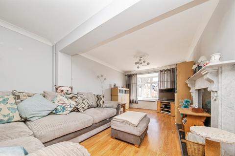 undefined, Holcombe Crescent, Ipswich