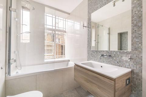 3 bedroom flat to rent, Queensway, Queensway, London, W2