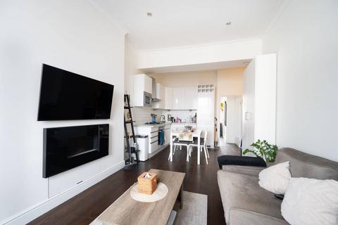 2 bedroom flat for sale, Gloucester Terrace, Bayswater, London, W2