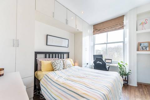 2 bedroom flat for sale, Gloucester Terrace, Bayswater, London, W2