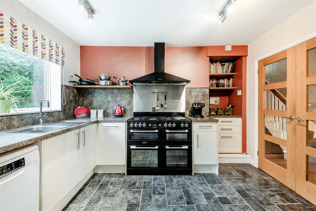 8680127-interior20.jpg