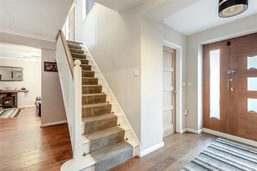 8680127-interior07.jpg