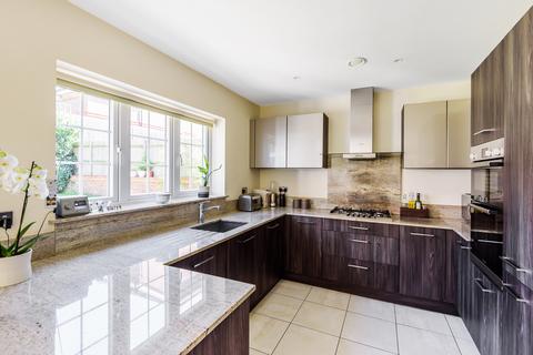 undefined, Aberdeen Way, Knaphill, Woking, Surrey, GU21