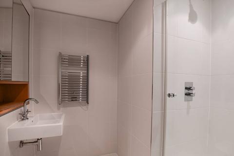2 bedroom flat to rent, Grosvenor Waterside, Belgravia, London, SW1W