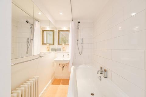 2 bedroom flat for sale, Grays inn road, King's Cross, London, WC1X