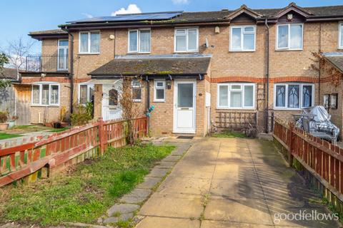 undefined, Belgrave Walk, Mitcham CR4