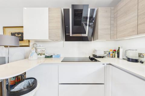 2 bedroom flat for sale, Ashridge Close, London