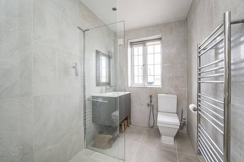 2 bedroom flat to rent, Finchley Road, Temple Fortune, London, NW11