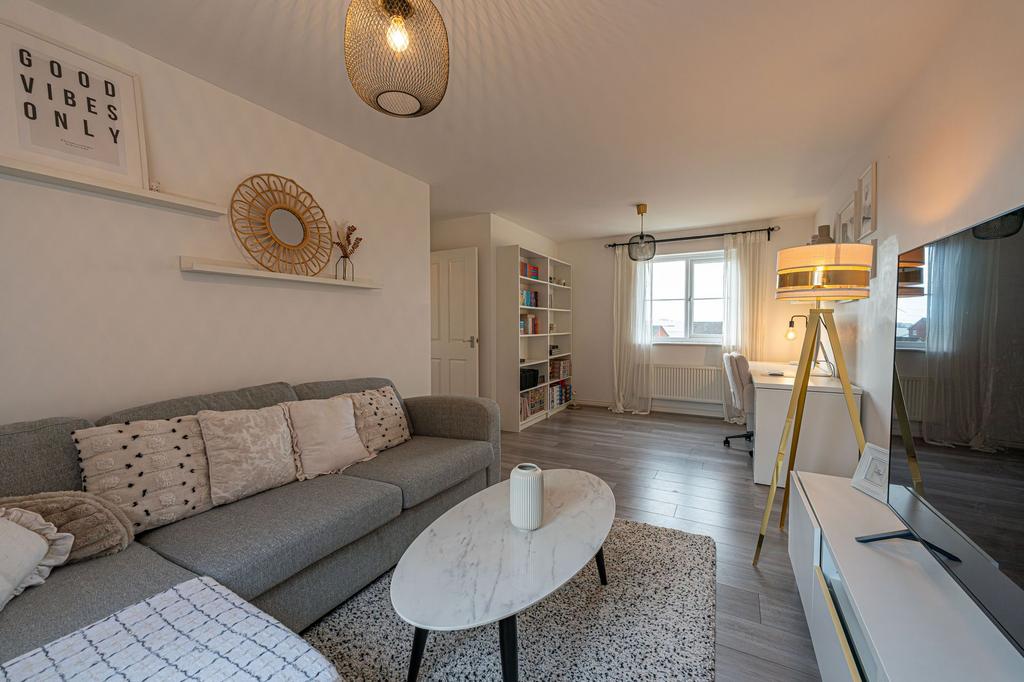 Living Room / Diner