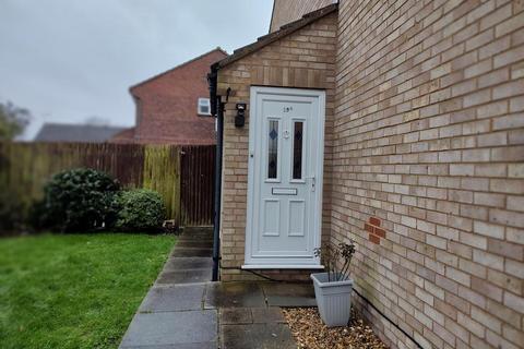 1 bedroom house to rent, Townsend Road, Kent ME6