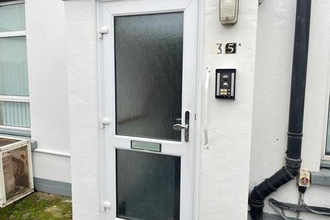 undefined, High Street, Snodland ME6