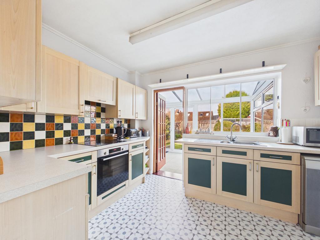Kitchen 1