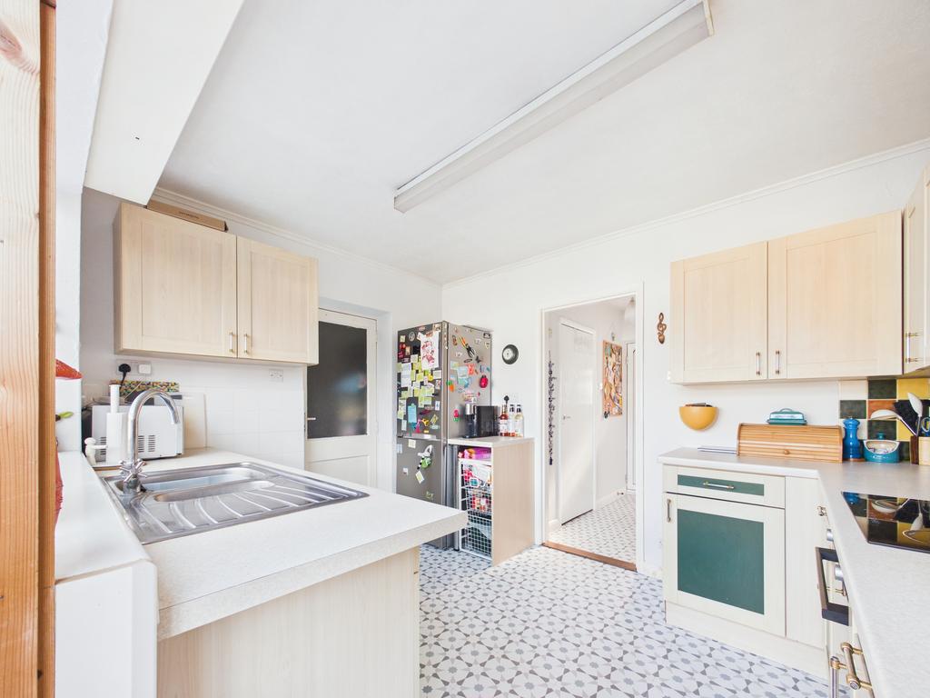 Kitchen 2