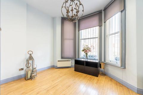 1 bedroom flat to rent, Warwick Road, Earls Court, London, SW5