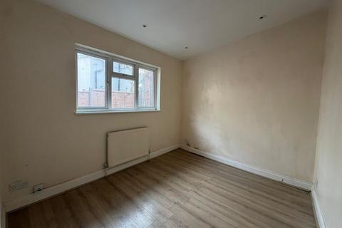 undefined, 3C Doggett Road, Catford, London, SE6 4PZ