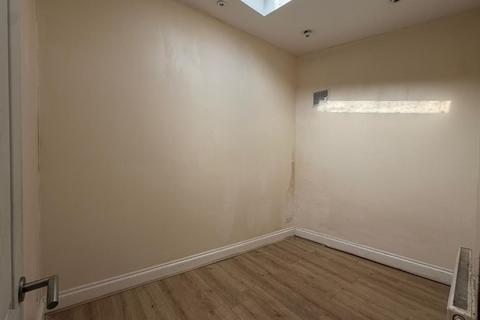 undefined, 3C Doggett Road, Catford, London, SE6 4PZ
