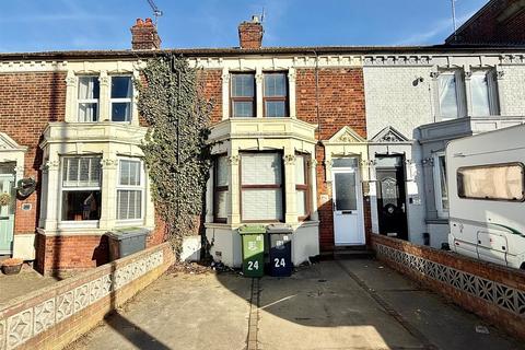 3 bedroom terraced house for sale, Caister Road, Great Yarmouth