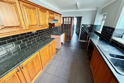 3 bedroom terraced house for sale, Caister Road, Great Yarmouth