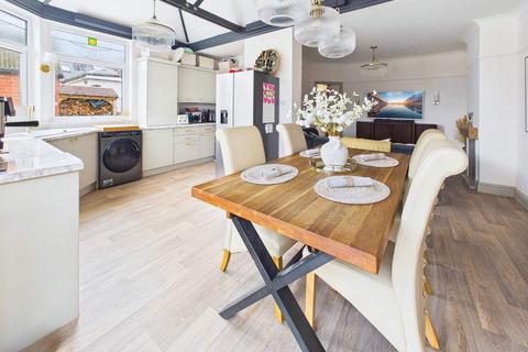 undefined, Heol Dolwen, Cardiff, CF14