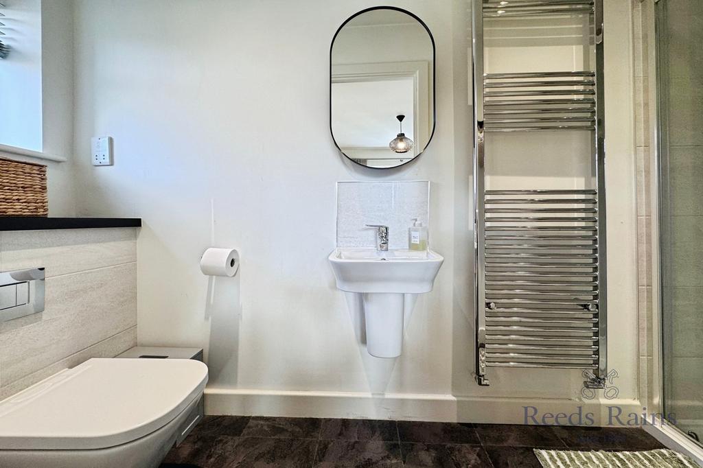 Master Ensuite