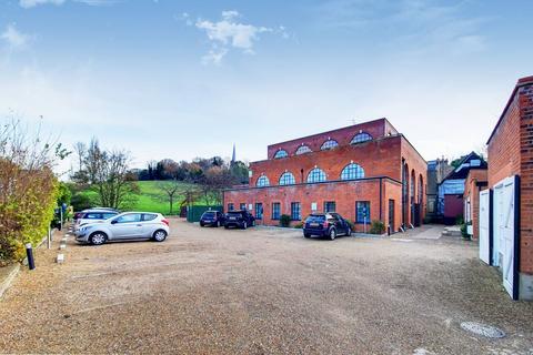 2 bedroom flat for sale, West Street, Harrow on the Hill, Harrow, HA1