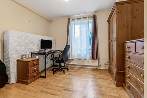 2 bedroom flat for sale, Lofting Road, Islington, London, N1