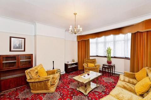 3 bedroom semi-detached house for sale, Clayhall Avenue, Ilford, IG5