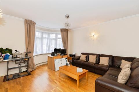 undefined, Clayhall Avenue, Ilford, IG5