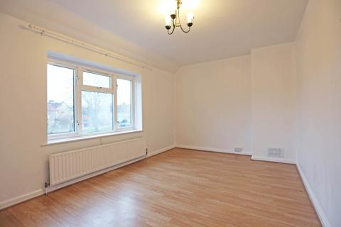 2 bedroom terraced house for sale, Woodward Road, Dagenham, RM9