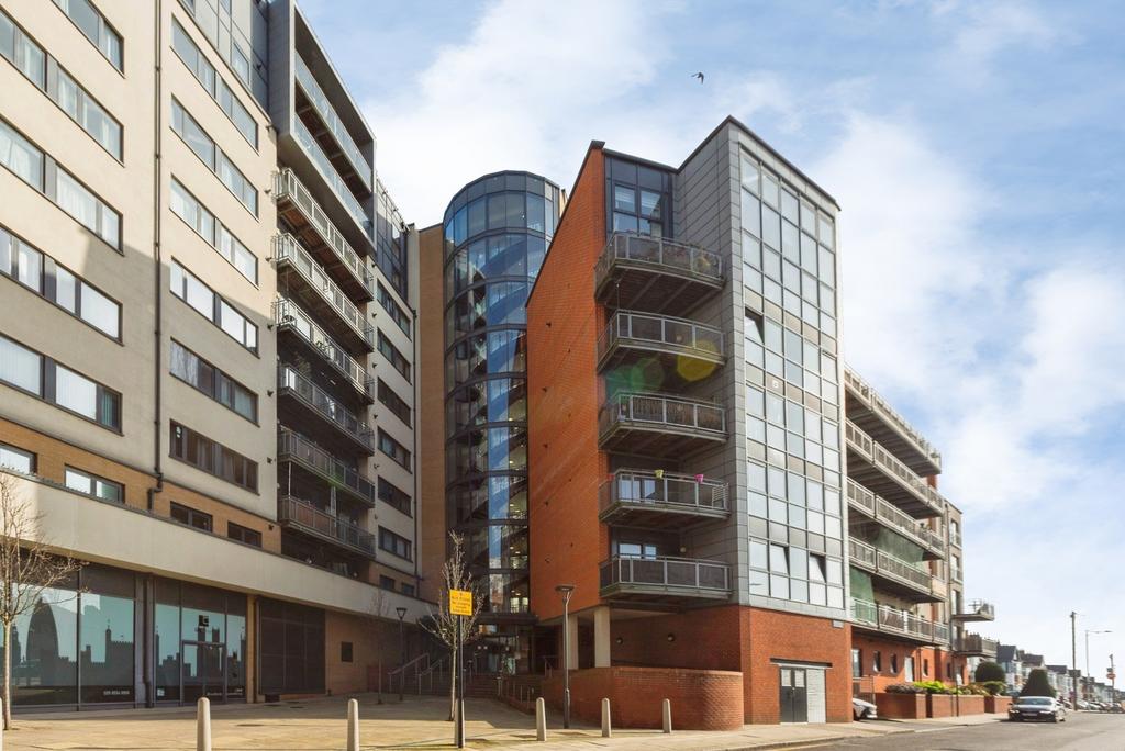 1 bedroom flat for sale
