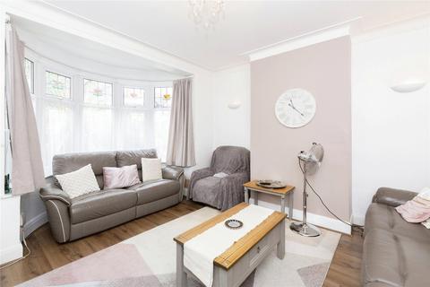3 bedroom terraced house for sale, The Drive, Ilford, IG1
