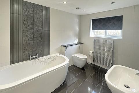undefined, Mill Street, Colnbrook, Slough, Berkshire, SL3